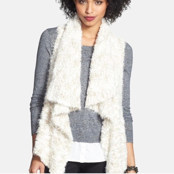 Kensie fuzzy teddy wrap vest - Picture 2 of 7
